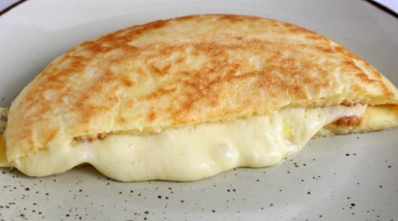 Pão de queijo na frigideira